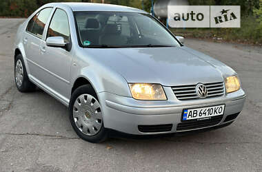 Седан Volkswagen Bora 2003 в Жмеринке