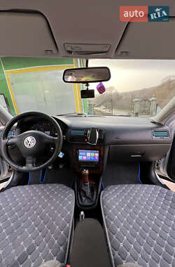 Седан Volkswagen Bora 2000 в 