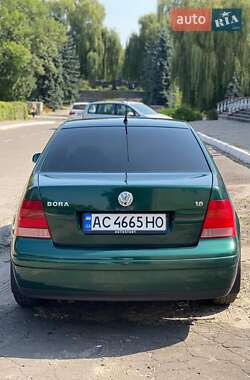 Седан Volkswagen Bora 1999 в Любомлі