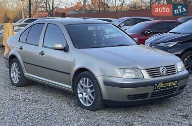 Седан Volkswagen Bora 2001 в Коломиї