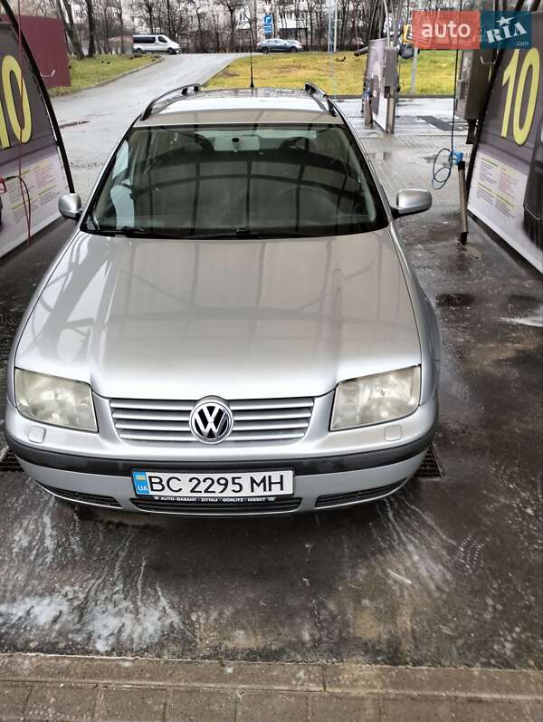 Универсал Volkswagen Bora 2001 в Львове