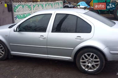 Седан Volkswagen Bora 2002 в 