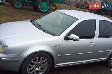 Седан Volkswagen Bora 2002 в 