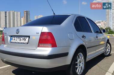 Седан Volkswagen Bora 2001 в Києві