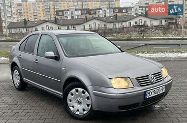 Седан Volkswagen Bora 2003 в Новій Ушиці