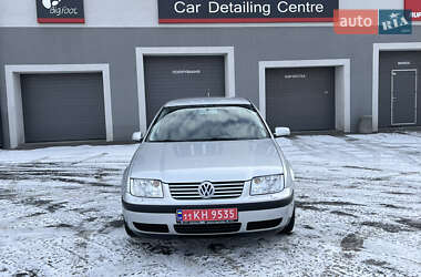 Седан Volkswagen Bora 2001 в Виннице