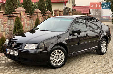 Седан Volkswagen Bora 2003 в Чернівцях