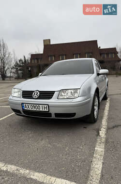 Седан Volkswagen Bora 2005 в 
