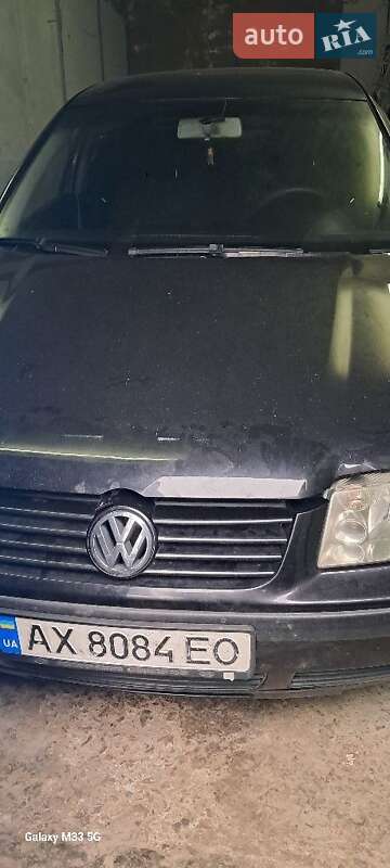 Седан Volkswagen Bora 2004 в Харькове