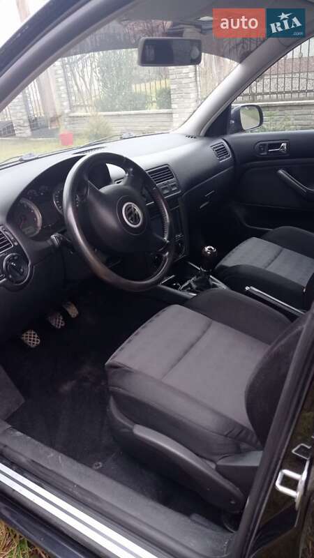 Универсал Volkswagen Bora 2002 в Калуше