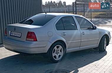 Седан Volkswagen Bora 2002 в Бару