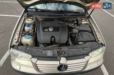 Седан Volkswagen Bora 2005 в 