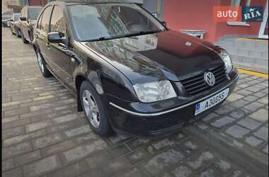 Седан Volkswagen Bora 1999 в 