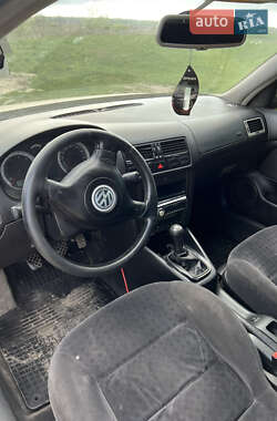 Седан Volkswagen Bora 2002 в 
