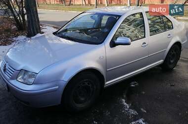 Седан Volkswagen Bora 2000 в Житомирі