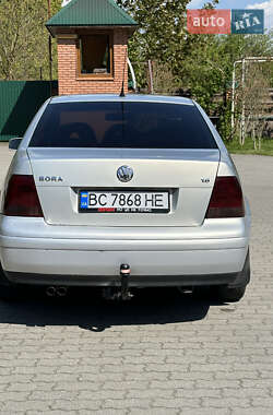 Седан Volkswagen Bora 1999 в 