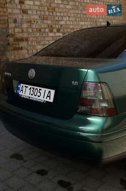 Седан Volkswagen Bora 1999 в 