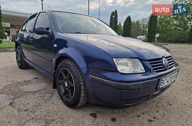 Седан Volkswagen Bora 2003 в 