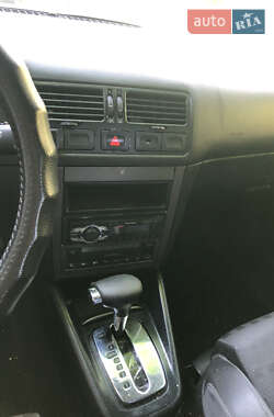 Седан Volkswagen Bora 2002 в 
