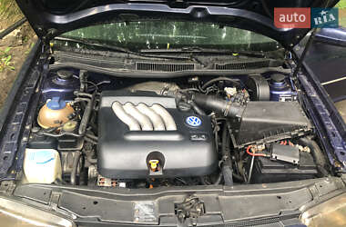Седан Volkswagen Bora 2002 в 