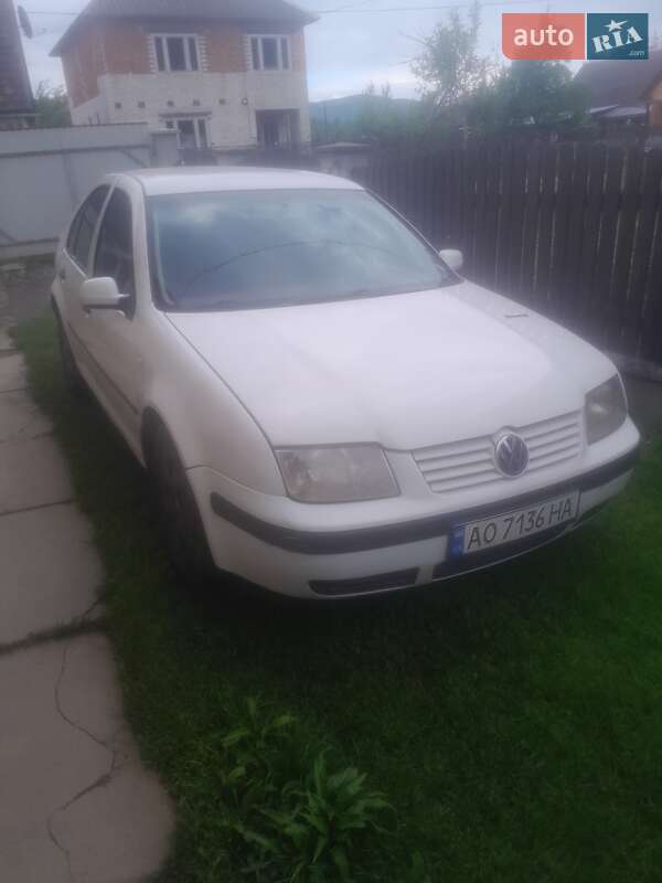 Volkswagen Bora 2003