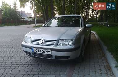 Седан Volkswagen Bora 1999 в Львове