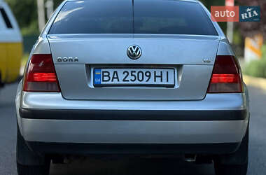 Седан Volkswagen Bora 2003 в 
