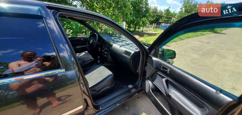 Седан Volkswagen Bora 2003 в Великій Михайлівці