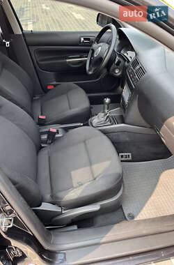 Седан Volkswagen Bora 2005 в 
