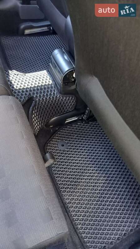 Седан Volkswagen Bora 2004 в Києві