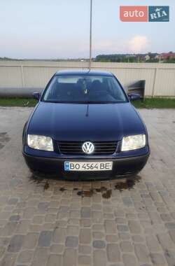 Седан Volkswagen Bora 1999 в Тернополе