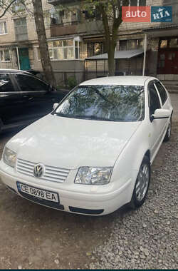Седан Volkswagen Bora 1999 в Чернівцях