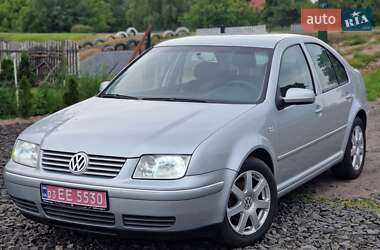 Седан Volkswagen Bora 2004 в Луцке