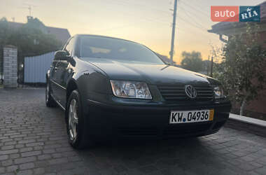 Седан Volkswagen Bora 2003 в Тернополе