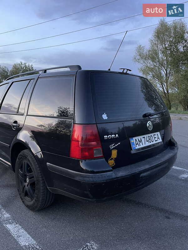 Универсал Volkswagen Bora 2003 в Буче