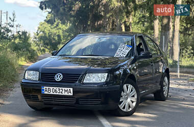 Седан Volkswagen Bora 2001 в Вінниці