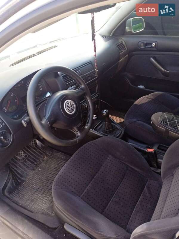 Універсал Volkswagen Bora 1999 в Ужгороді