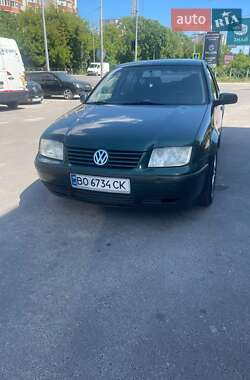 Седан Volkswagen Bora 2001 в Тернополі