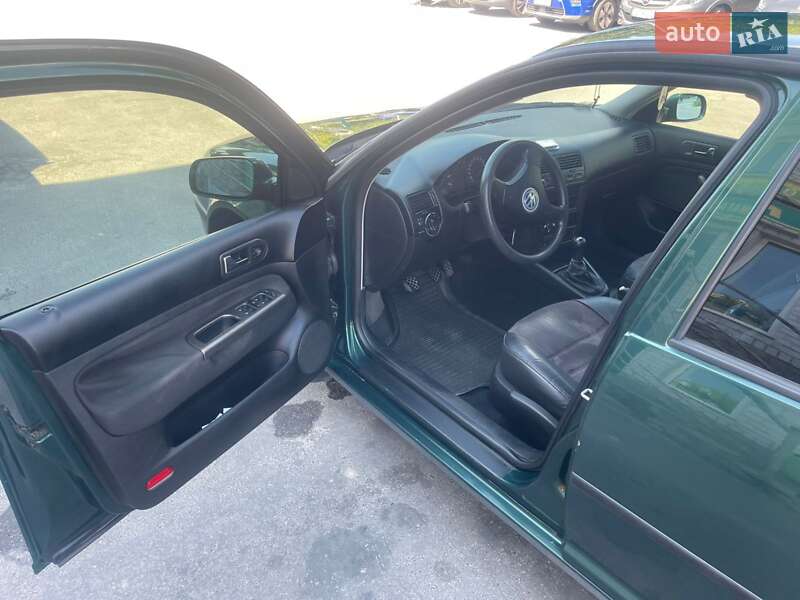 Седан Volkswagen Bora 2001 в Тернополе фото 13 Седан Volkswagen Bora 2001 в Тернополе