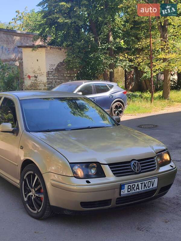 Volkswagen Bora 2002