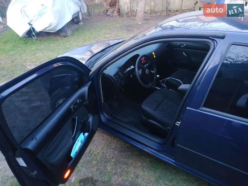 Седан Volkswagen Bora 1998 в Дрогобыче
