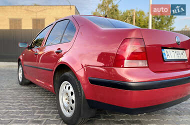 Седан Volkswagen Bora 2001 в 