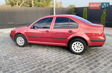 Седан Volkswagen Bora 2001 в 