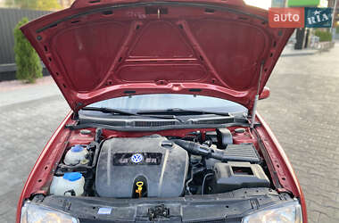 Седан Volkswagen Bora 2001 в 