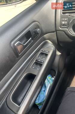 Седан Volkswagen Bora 2002 в 