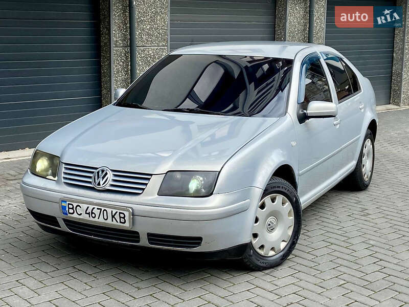 Volkswagen Bora 2000