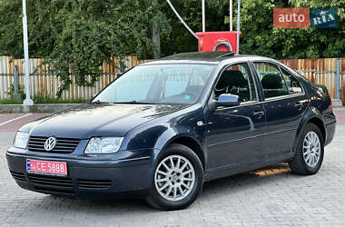 Седан Volkswagen Bora 2005 в Виннице