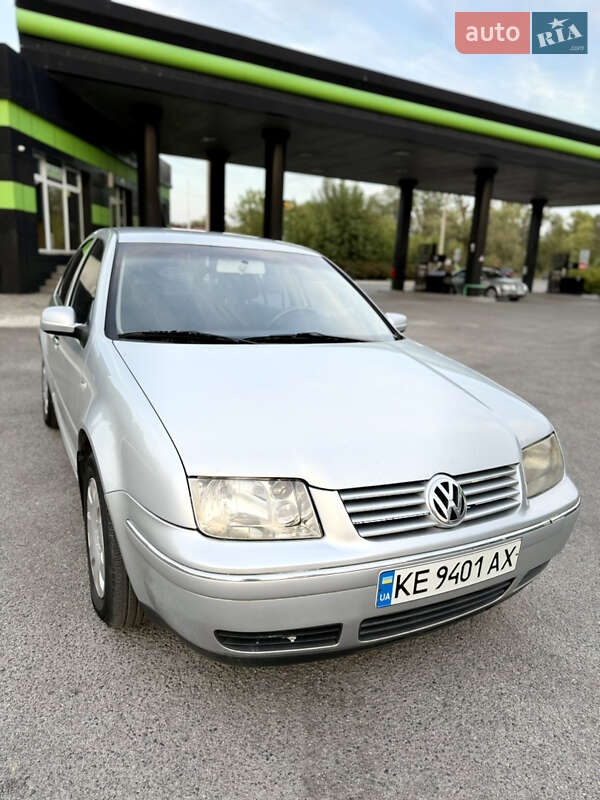Volkswagen Bora 2001