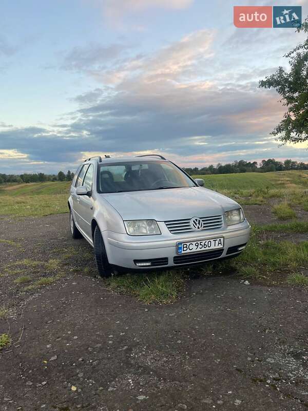 Универсал Volkswagen Bora 2000 в Городке