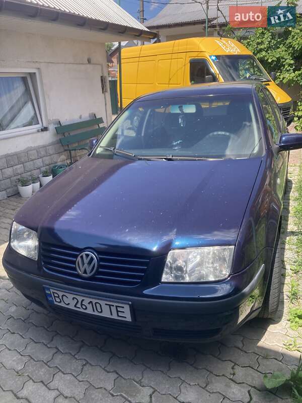 Volkswagen Bora 2003